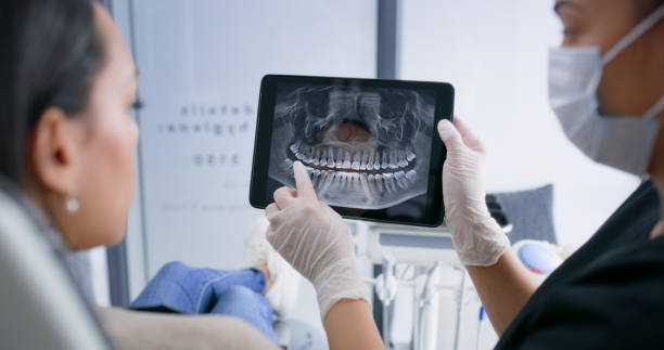 Licensed Tooth Extraction service in Oak Ridge, FL - Smile Center Dentistry